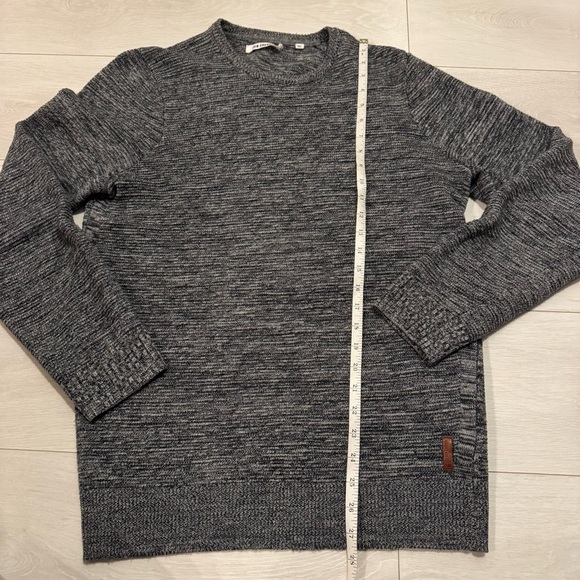 Ben Sherman Gray Crewneck Sweater 100% Wool Size Large - Picture 6 of 6